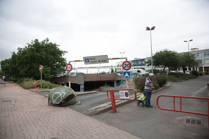 Les agriculteurs mènent des actions spectaculaires sur l'Allier