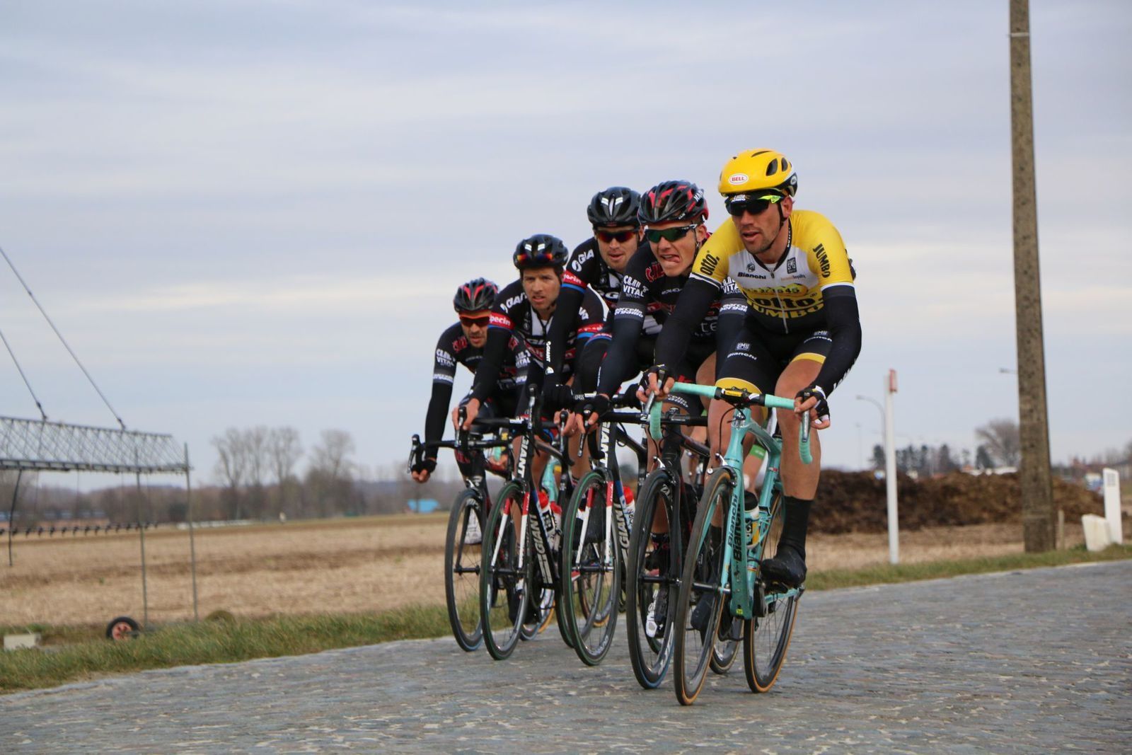 Detail Etape Dunkerque Calais Tour De France 2022 Sur les pavés du Het Nieuwsblad 2015 - Courants d'Aire