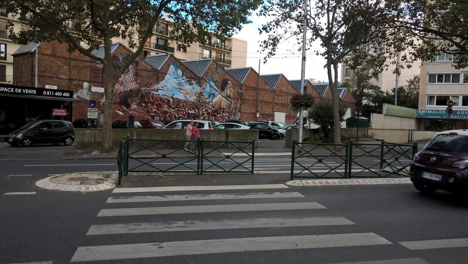 L'inquiétude d'une Colombienne sur la dangerosité de la rue du Bournard au niveau du 76