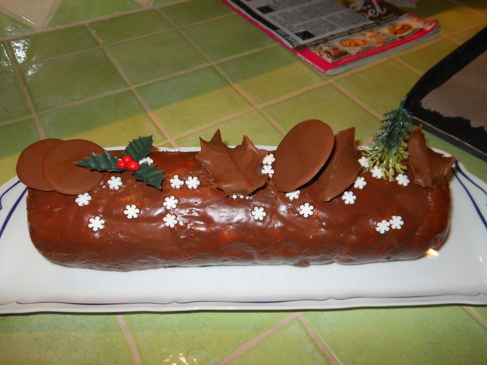 Feuilles De Houx En Chocolat La Gourmandise D Elo