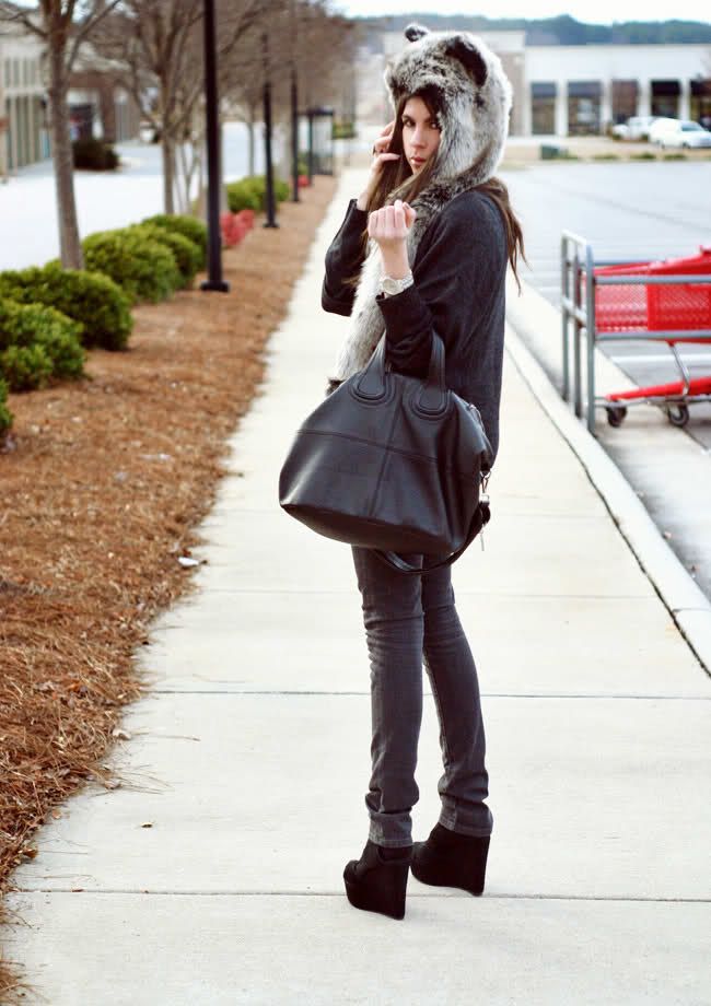 Wolf, skinny jeans