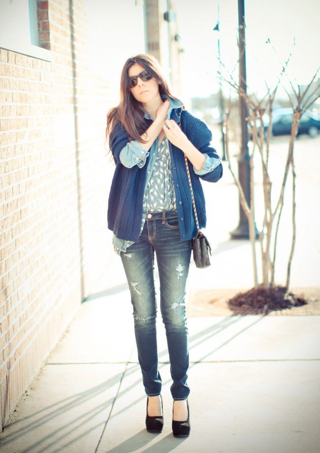 Chanel bag, American Eagle jeans, Miu Miu fashion