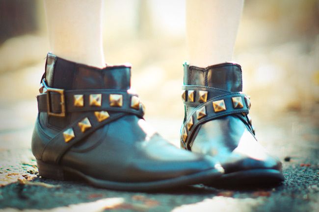 Asos, Forever 21, Chambray romper, studded ankle boots, Cowboy boots