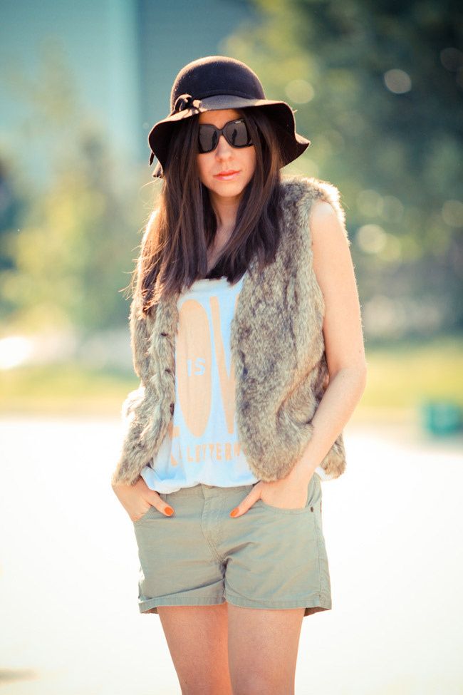 Faux Fur Vest, Rosie Huntington-Whiteley, Coachella Fashion