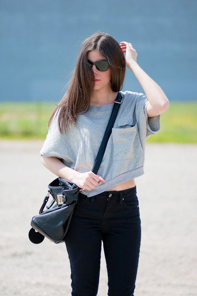 Crop Top, Topshop Skinny jeans, Dolce Gabbana Wedges Mariel Jeffrey Campbell shoes, Black leather bag