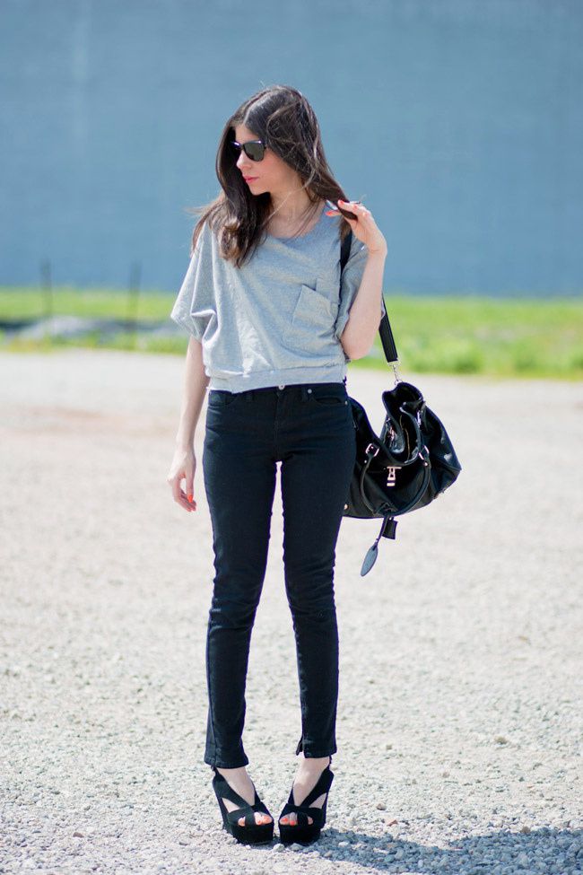Crop Top, Topshop Skinny jeans, Dolce Gabbana Wedges Mariel Jeffrey Campbell shoes, Black leather bag