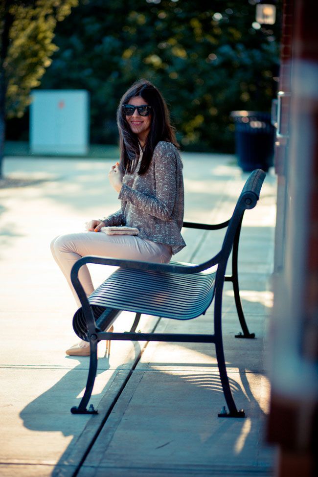Minkpink Nevermind Jumper, Christian Louboutin Pigalle 120 Patent Pumps, Asos Lace-Up Pink Jeans, HM rosette clutch