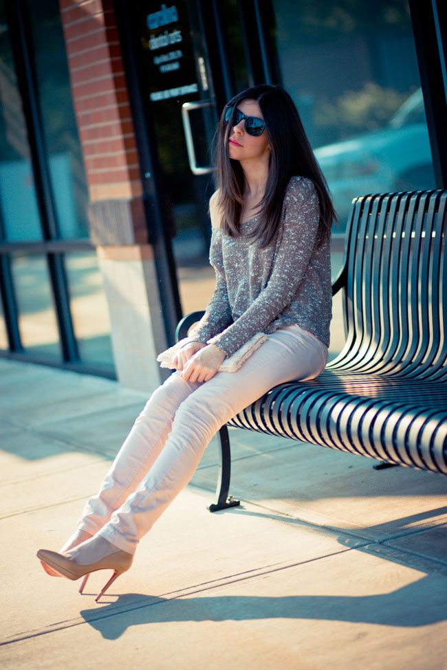 Minkpink Nevermind Jumper, Christian Louboutin Pigalle 120 Patent Pumps, Asos Lace-Up Pink Jeans, HM rosette clutch