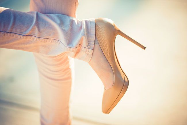Minkpink Nevermind Jumper, Christian Louboutin Pigalle 120 Patent Pumps, Asos Lace-Up Pink Jeans, HM rosette clutch