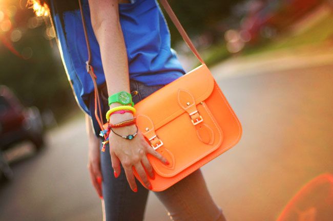 Cambridge Satchel Neon Flourescent bag, James Jeans Twiggy Karma, Friendship bracelets, Aviator Sunglasses, Fashion Outfit