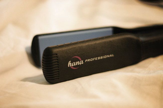 Hana Professional Flat Iron and Serum