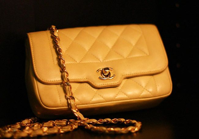 Jerry Hall Vintage Chanel bag, Yellow Chanel, Fashion