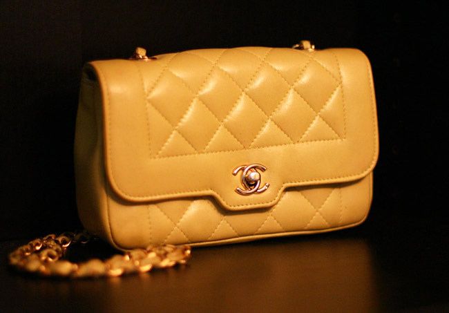 Jerry Hall Vintage Chanel bag, Yellow Chanel, Fashion