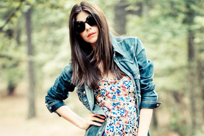 True Religion Jeans, French Connection Floral Dress, Jessica Simpson Dany, Fashion Outfit