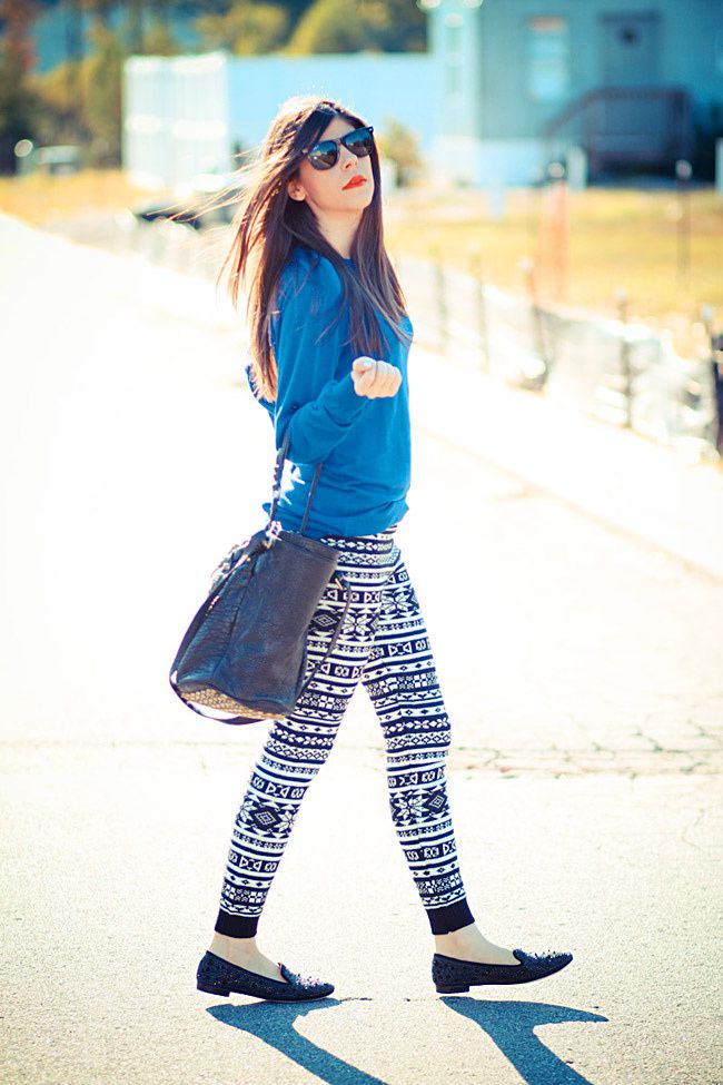 Alexander Wang Diego Bucket bag, American Apparel sweater, Hue ski leggings, Sam Edelman Adena Spike loafers, Fashion Outfit