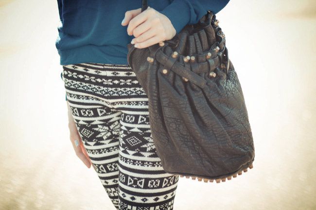 Alexander Wang Diego Bucket bag, American Apparel sweater, Hue ski leggings, Sam Edelman Adena Spike loafers, Fashion Outfit