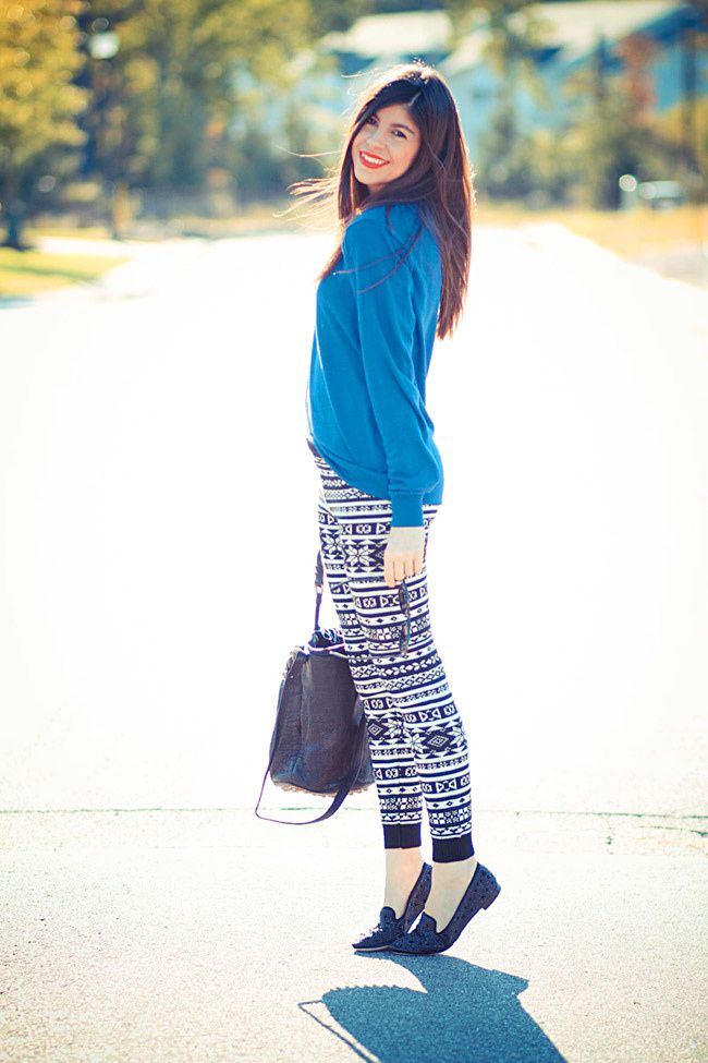 Alexander Wang Diego Bucket bag, American Apparel sweater, Hue ski leggings, Sam Edelman Adena Spike loafers, Fashion Outfit