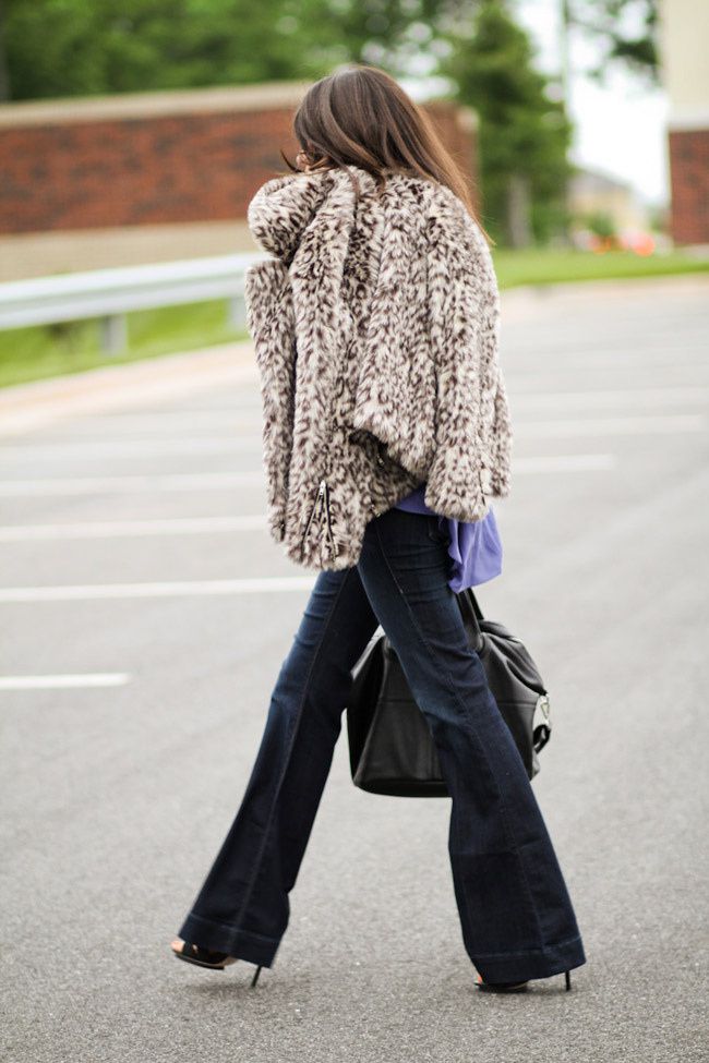 Leopard fur, Bell bottom jeans, LAMB Sandals, Fashion Outfit, Givenchy Nightingale bag