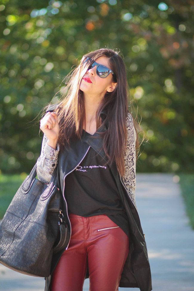 Leather pants, Stella McCartney Morgana heels, Givenchy Nightingale reptile large shopper, Fashion outfit