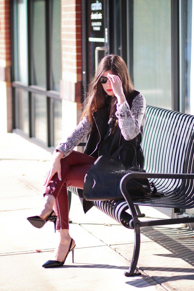 Leather pants, Stella McCartney Morgana heels, Givenchy Nightingale reptile large shopper, Fashion outfit
