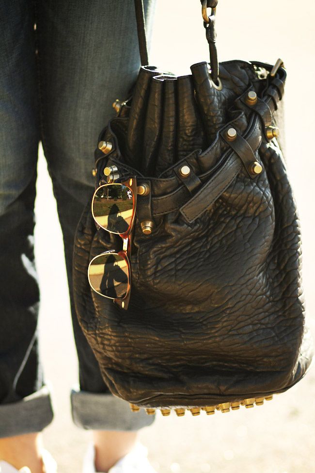 Alexander Wang diego bucket bag, Ray Ban Clubmaster, Converse Chuck Taylor hi top, LA Made Tee, Fashion Outfit