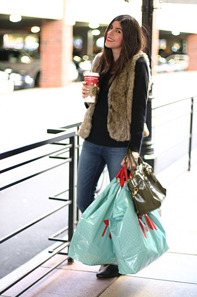 Fur vest, J Brand Skinny Jeans, Gucci boots, Gossip girl, Starbucks, Fashion outfit