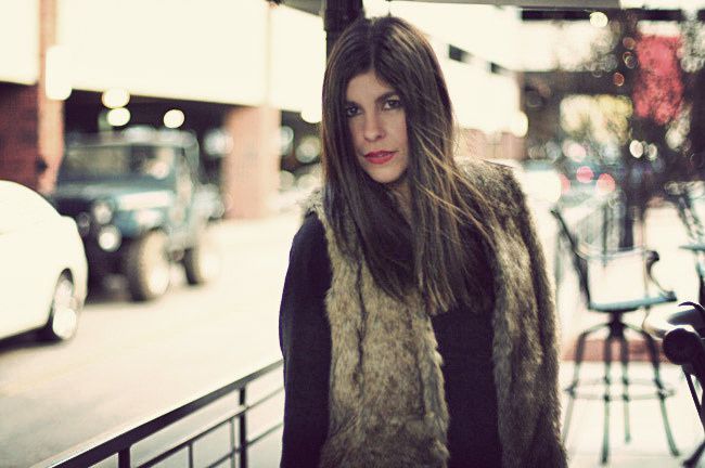 Fur vest, J Brand Skinny Jeans, Gucci boots, Gossip girl, Starbucks, Fashion outfit