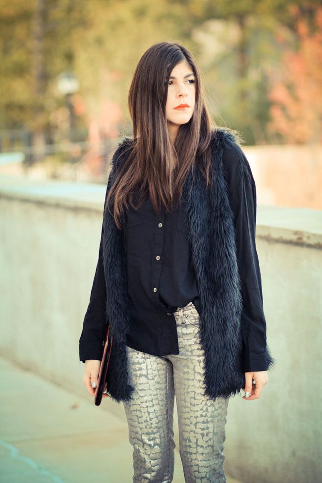 Armani Exchange Metallic Print Legging Jeans, Stella McCartney heels, Faux Fur vest, Olivia Palermo, Fashion Outfit