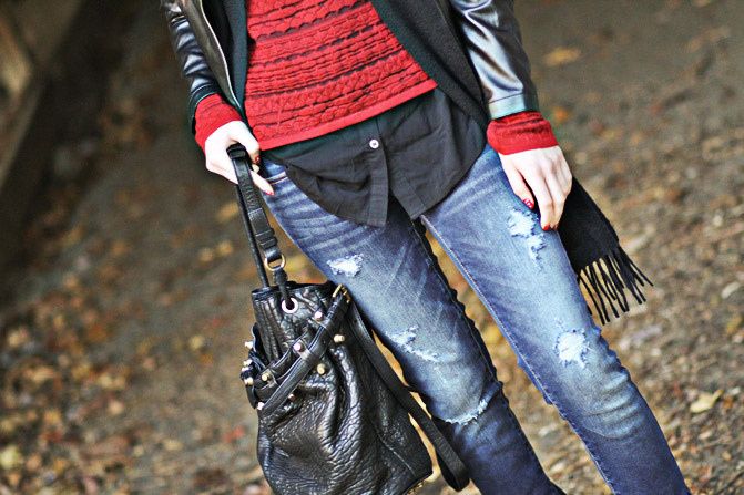 Alexander Wang Diego bucket bag, Topshop Ambush ankle boots, Acne boots, American Eagle skinny jeans Lauren Conrad, Rag & Bone Sweater, Fashion Outfit