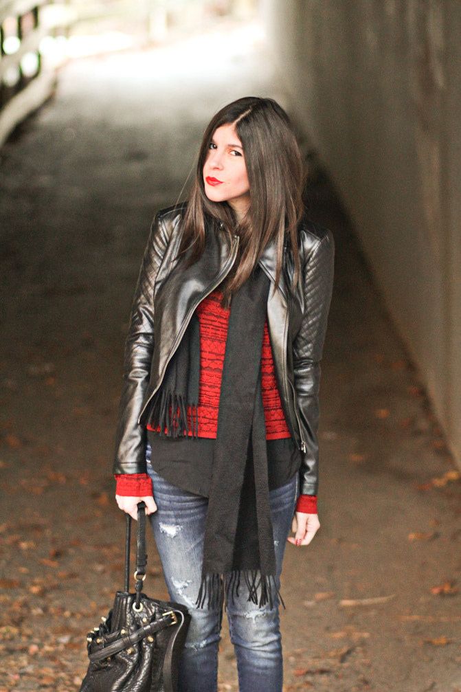 Alexander Wang Diego bucket bag, Topshop Ambush ankle boots, Acne boots, American Eagle skinny jeans Lauren Conrad, Rag & Bone Sweater, Fashion Outfit