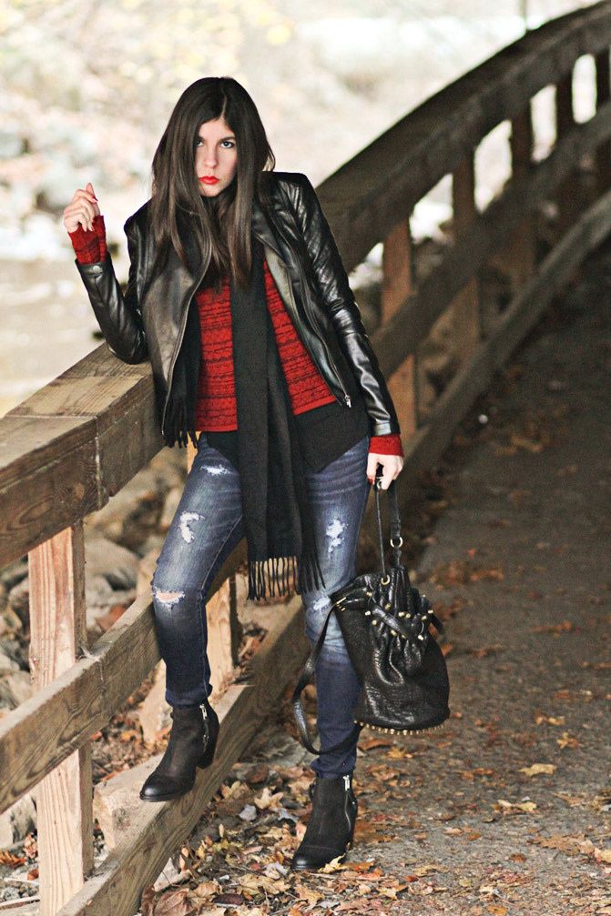 Alexander Wang Diego bucket bag, Topshop Ambush ankle boots, Acne boots, American Eagle skinny jeans Lauren Conrad, Rag & Bone Sweater, Fashion Outfit