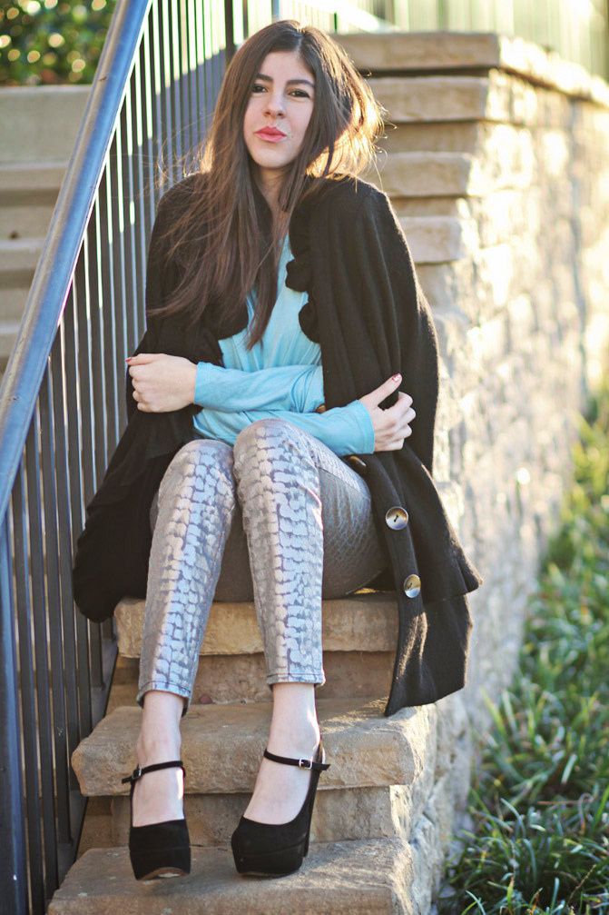 Stylemint Mary Kate and Ashley Olsen, Marni platforms, Alexa Chung, metallic snakeskin jeans, Fashion outfit