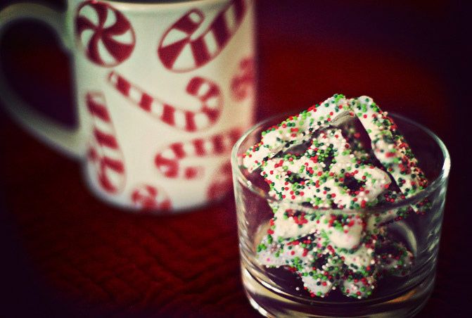 Christmas mugs, Coffee, Christmas cookies, Photography