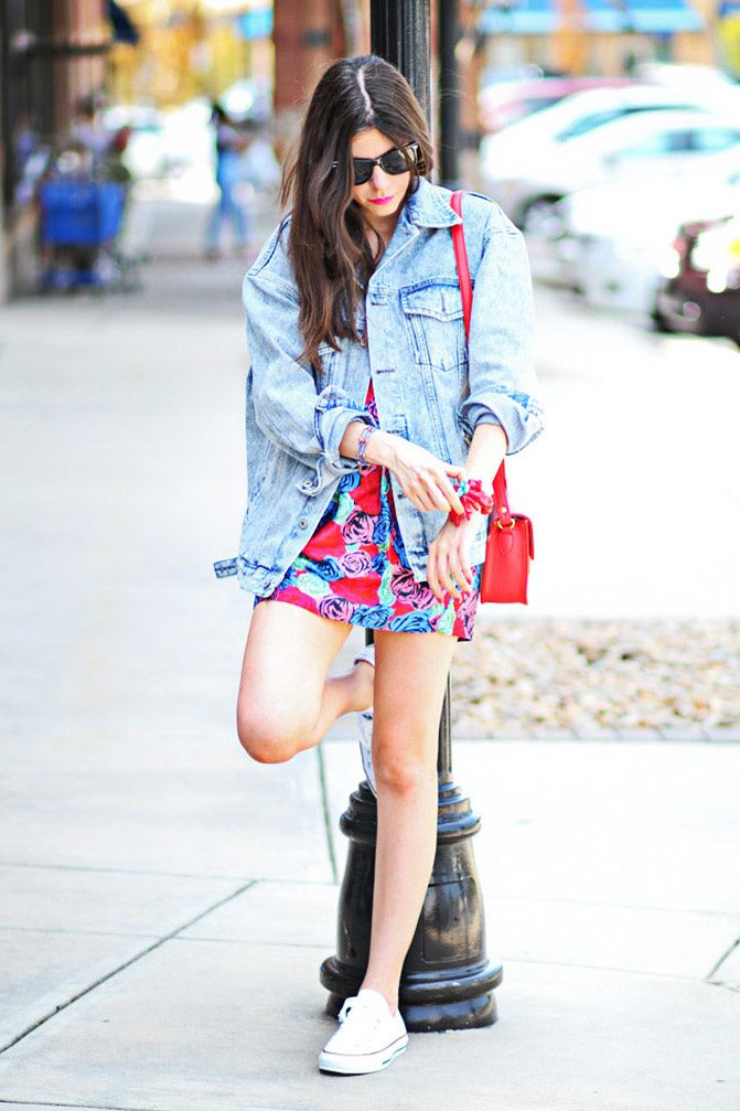 Saved by the Bell inspired Fashion Neon