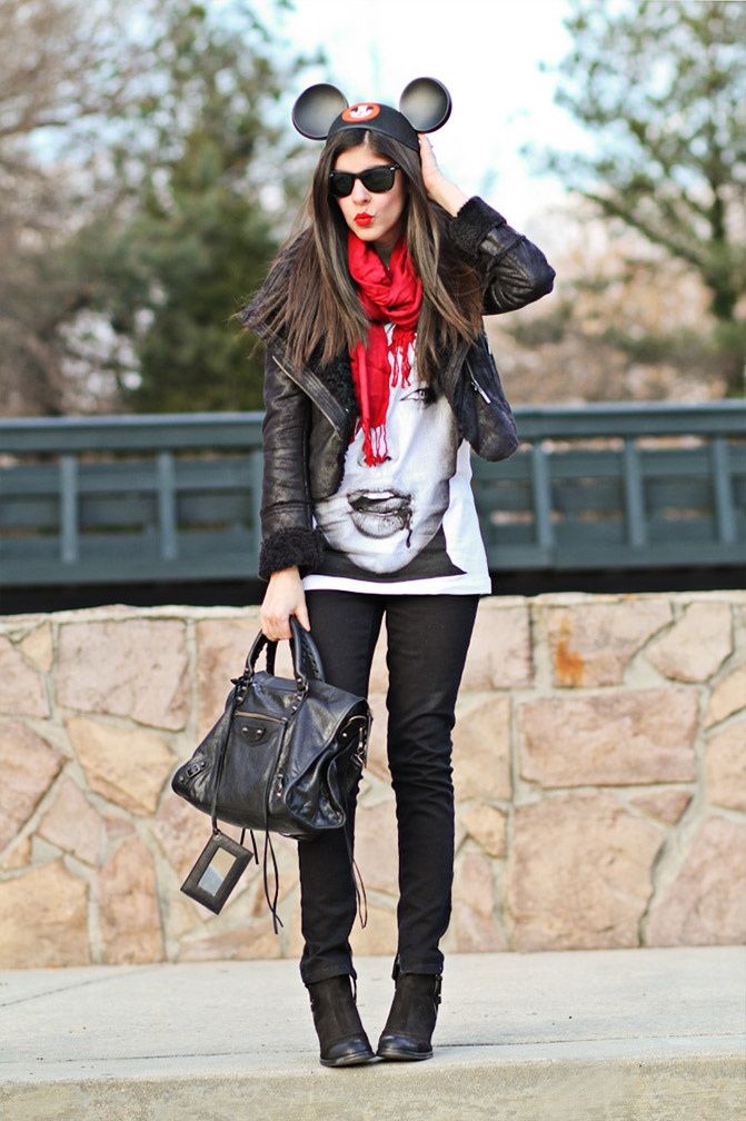 Balenciaga Arena Classic City, Angelina Jolie, Topshop, Skinny Jeans, Fashion outfit