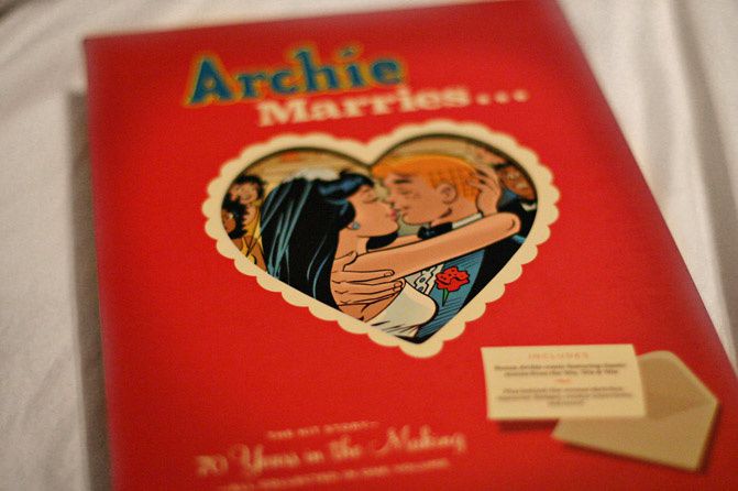 Archie Comic Books, Archie Marries