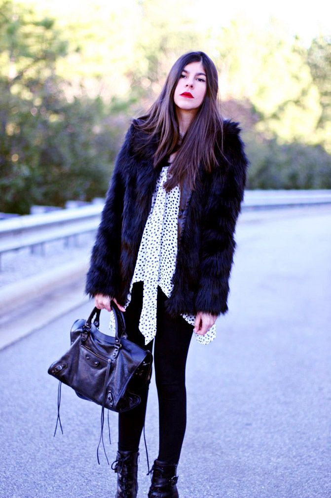 Balenciaga classic city bag, Black Faux Fur Coat, Guess ankle boots, Fashion outfit