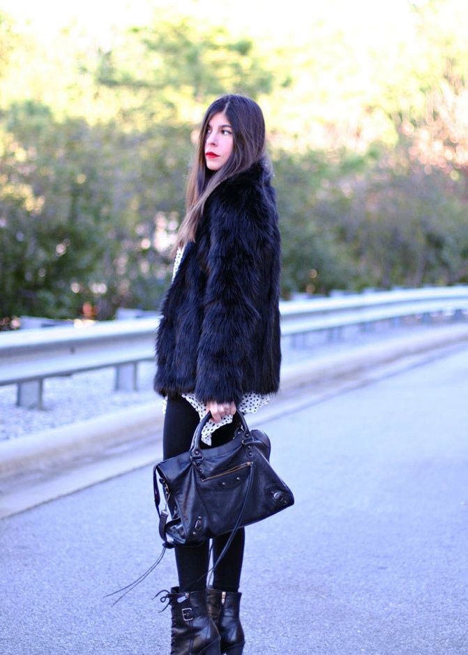 Balenciaga classic city bag, Black Faux Fur Coat, Guess ankle boots, Fashion outfit