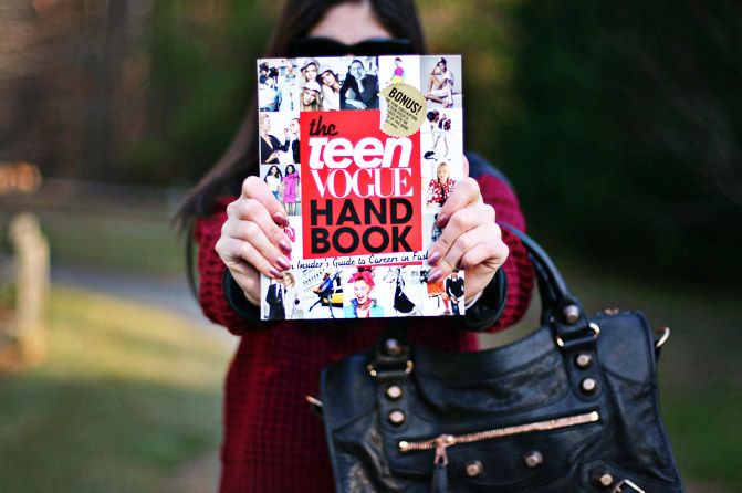 Teen Vogue, Balenciaga Arena Giant City bag