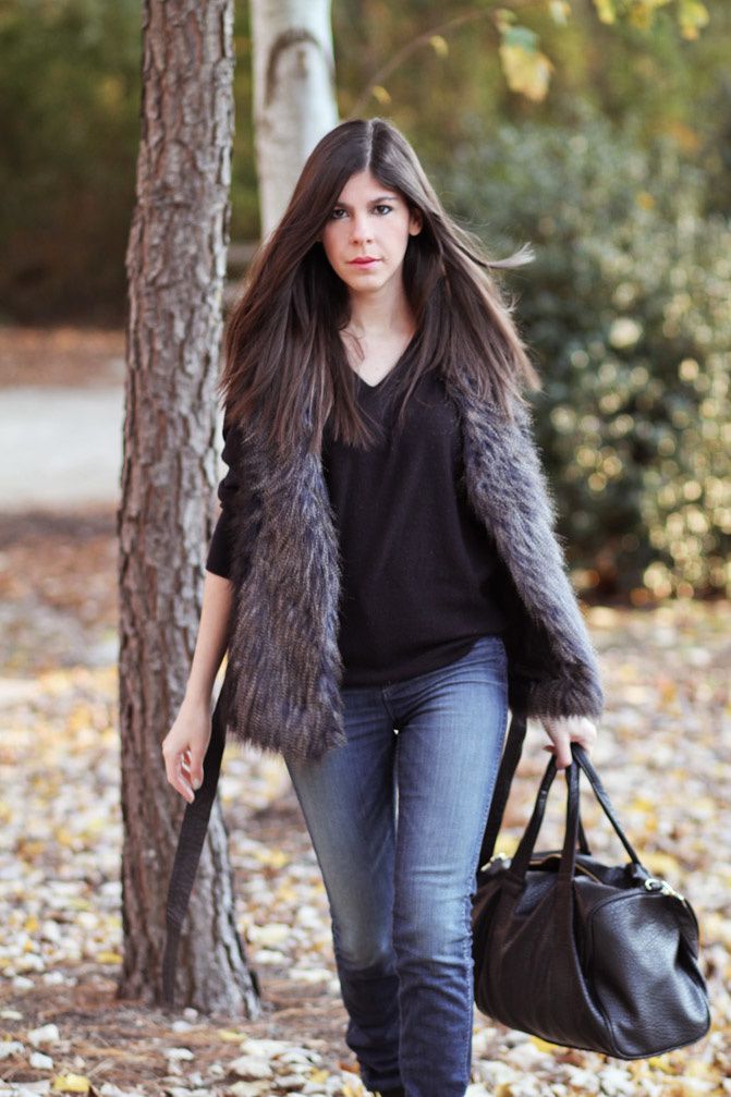 H&M faux fur vest, J Brand Jeans, Topshop Ambush boots, Alexander Wang Rocco Duffel, Fashion, outfit