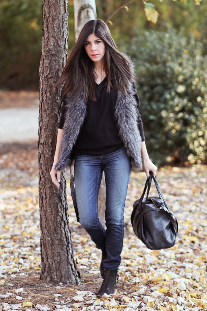 H&M faux fur vest, J Brand Jeans, Topshop Ambush boots, Alexander Wang Rocco Duffel, Fashion, outfit