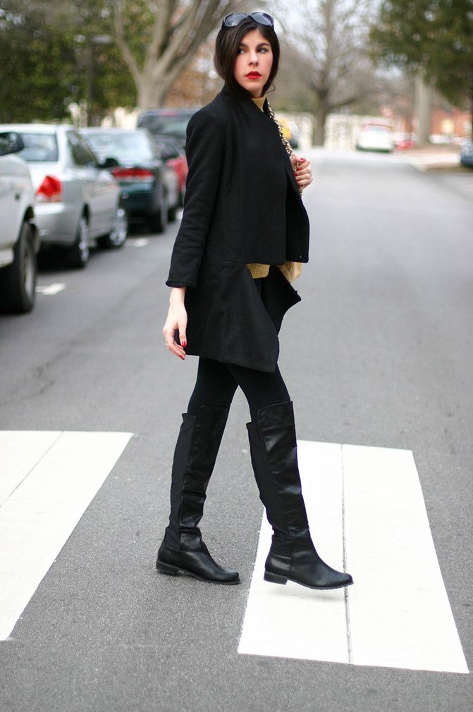 Chanel Jumbo Caviar Flap Bag, Fashion, Riding Boots, Oscar de la Renta
