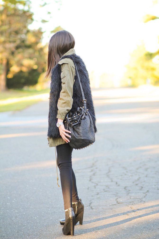 Alexander Wang Diego bucket bag, Fashion, Outfit