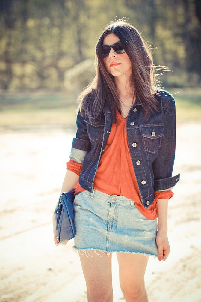 h and m, ray ban wayfarer, gap, diy denim skirt, fashion, outfit, go jane shoes