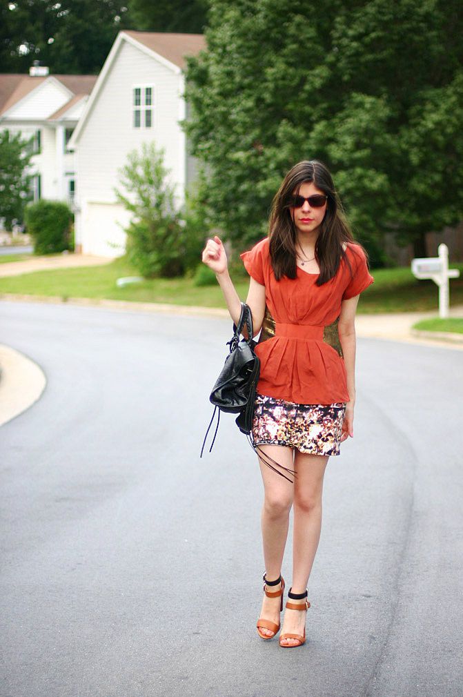 Peplum fashion, Body con, House of Wilde, Zara, Balenciaga bag