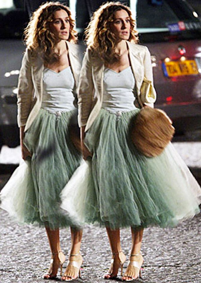 Style Icon Carrie Bradshaw On Sex And The City Fashion Chalet By Erika Marie