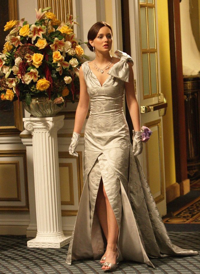 yellow roses, fashion, blair waldorf, gossip girl, carrie bradshaw