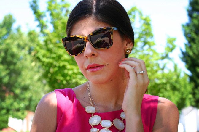 pink body con dress, giveaway, fashion, coral strappy sandals