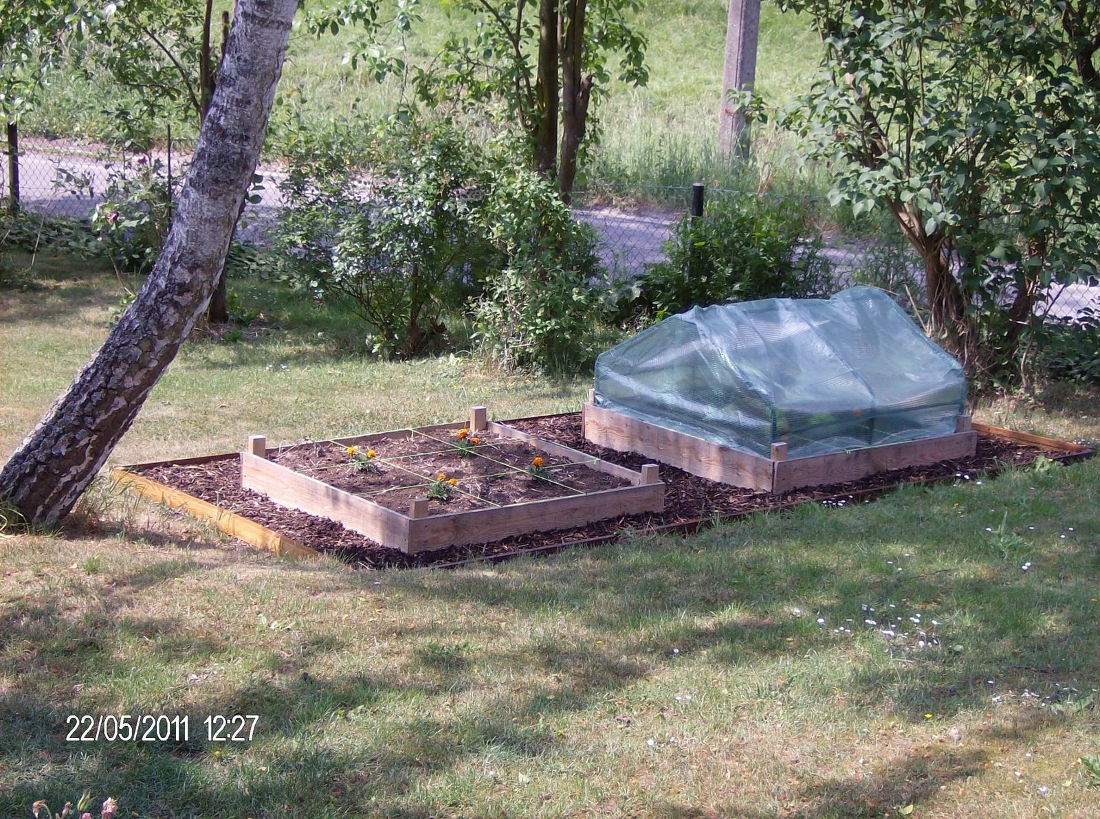 Petite serre sur carré de potager l'oasis de vignamont