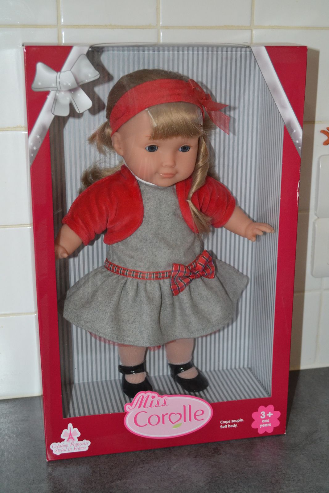poupee corolle ambre
